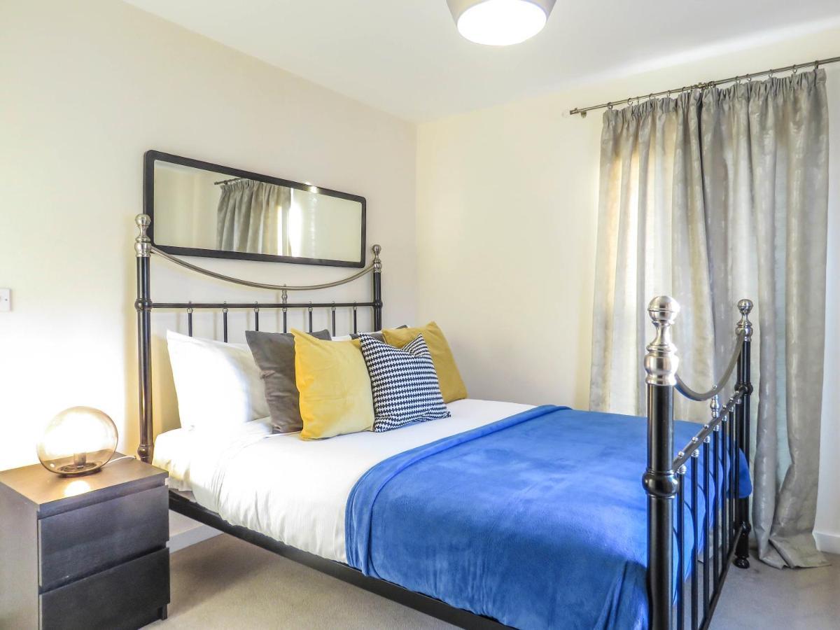 Tudors Esuites 4 Bedroom House Driveway & Garden Birmingham Luaran gambar