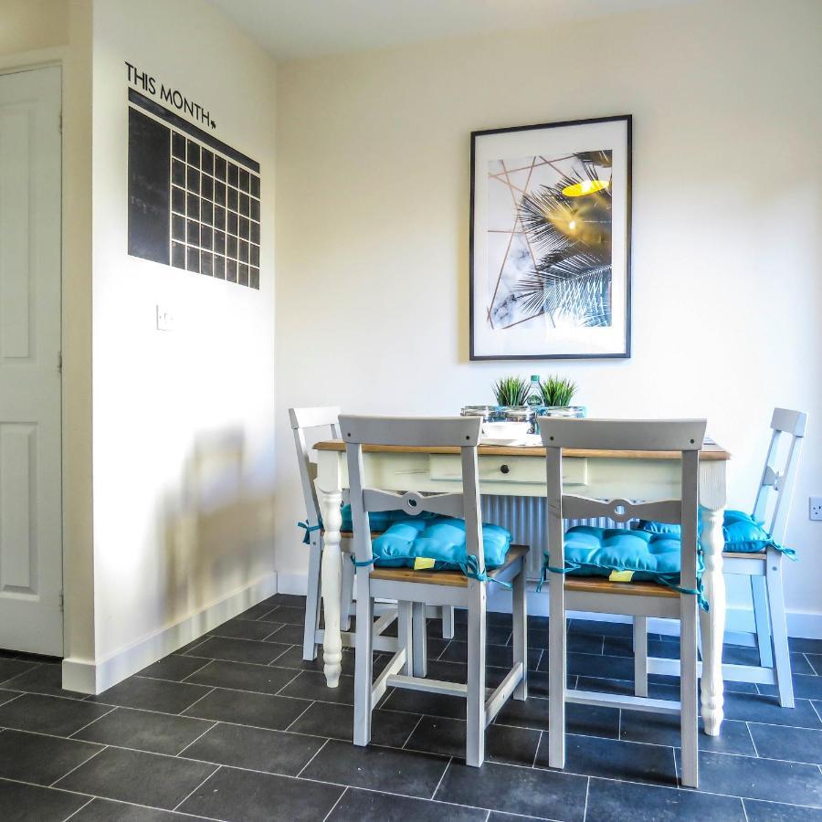 Tudors Esuites 4 Bedroom House Driveway & Garden Birmingham Luaran gambar